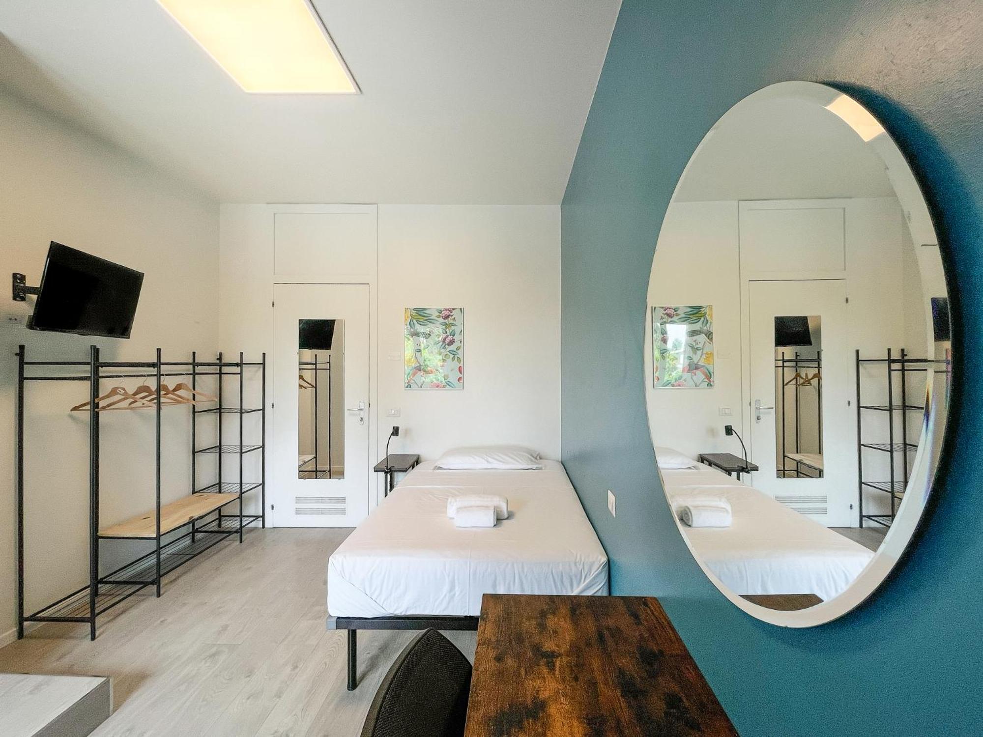 Rrrapido Colorful Rooms - Assago Eksteriør bilde